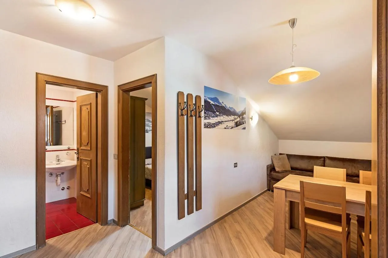 Casa Marcos N 33 Apartment Livigno